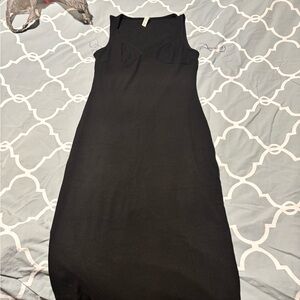 Elegant Black Sleeveless Dress